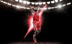 莱万多夫斯基迎来七赛季高光表现，湖人球迷沸腾！