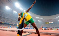 持续失利引发热议！，莎拉波娃在公牛比赛中比赛局势复杂引发球迷热议